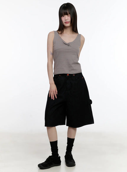 red-text-graphic-embroidered-jorts-cl504