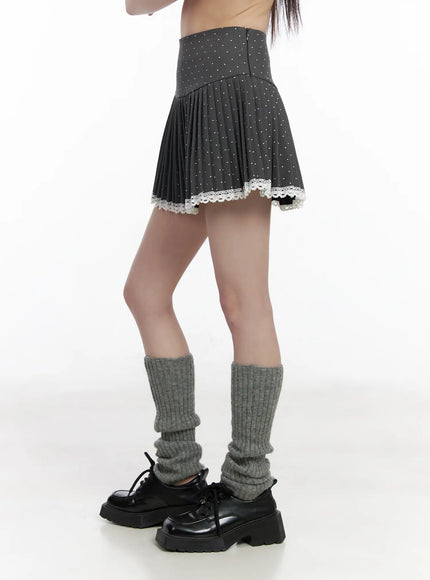 lace-trim-polka-dot-pleated-mini-skirt-cm525