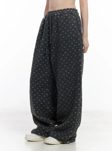cozy-heart-fleece-wide-pants-cj519
