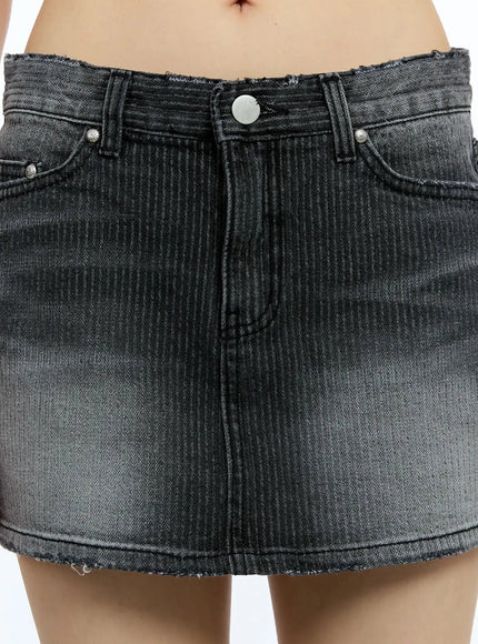 washed-low-rise-denim-mini-skirt-iu525