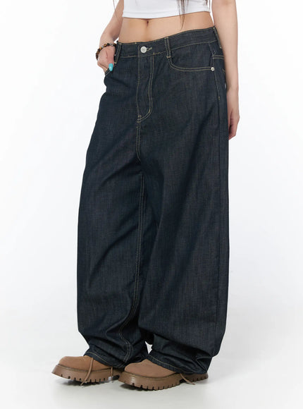 isa-loose-fit-jeans-cy529