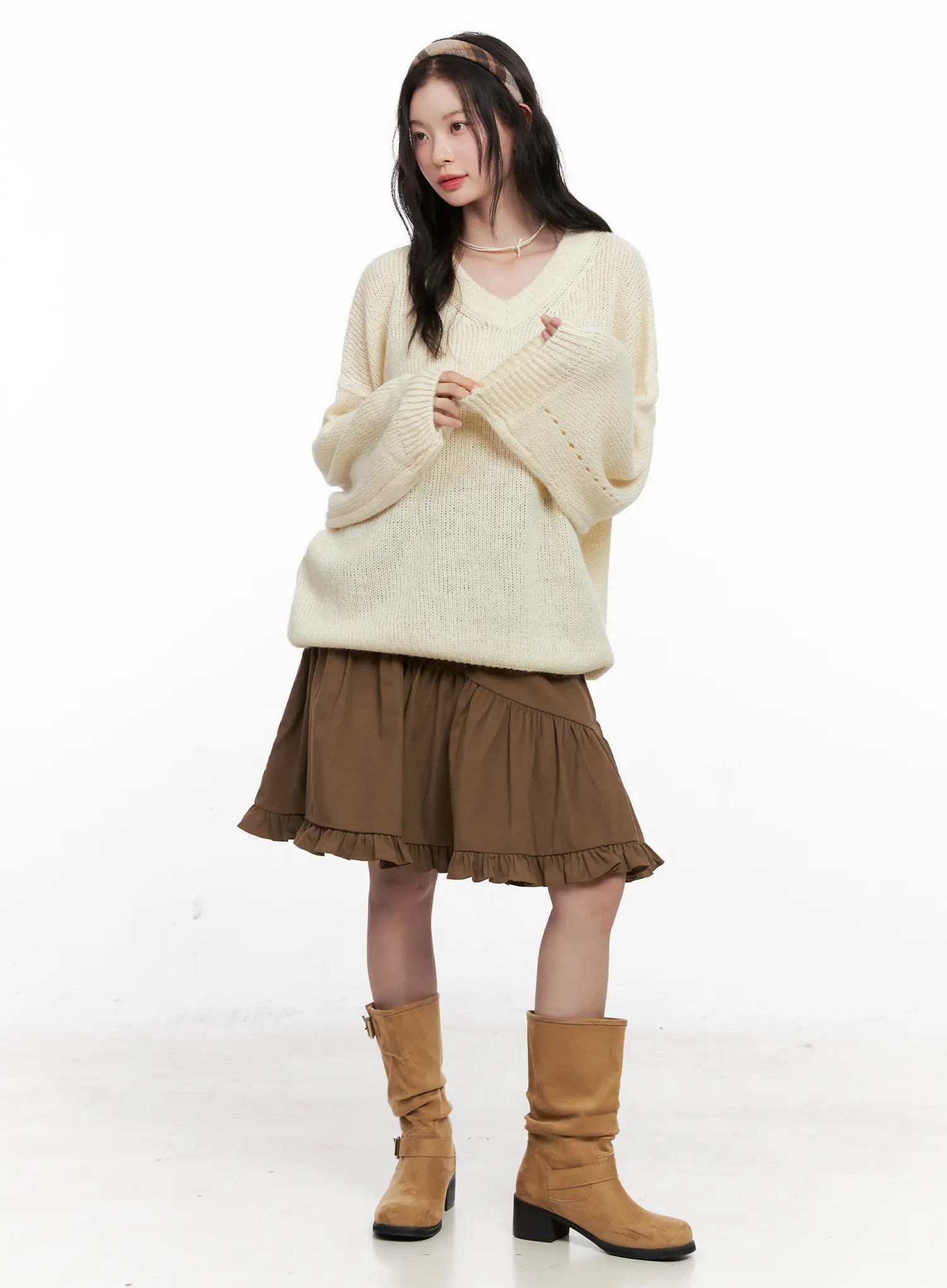 oversized-v-neck-knit-sweater-co530