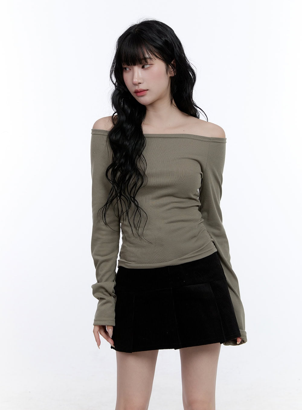 essential-off-shoulder-long-sleeve-top-cd419