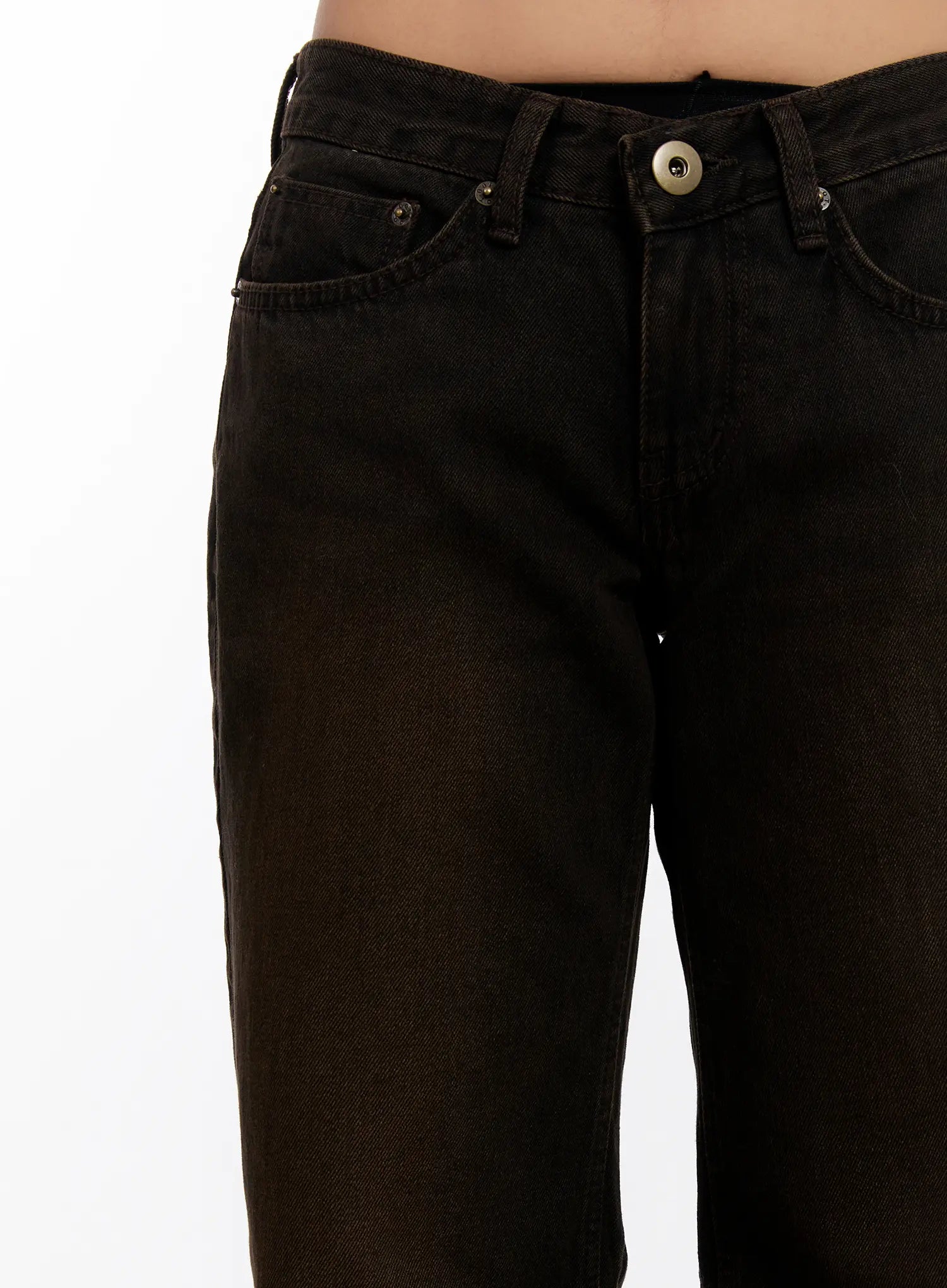 mael-low-rise-straight-jeans-cn527