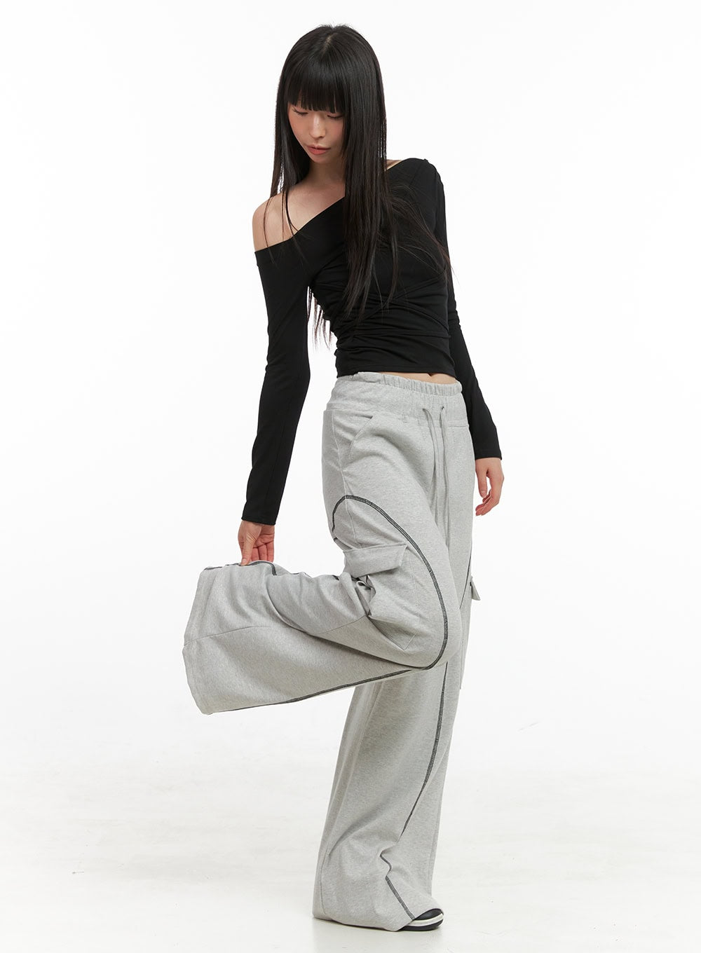 cotton-cargo-stitch-sweatpants-cg419