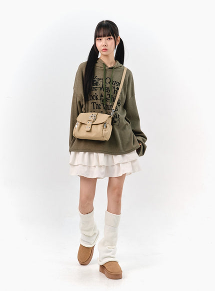 comfy-graphic-hoodie-sweatshirt-is322