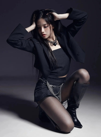 Chic Pinstripe Skirt IS525