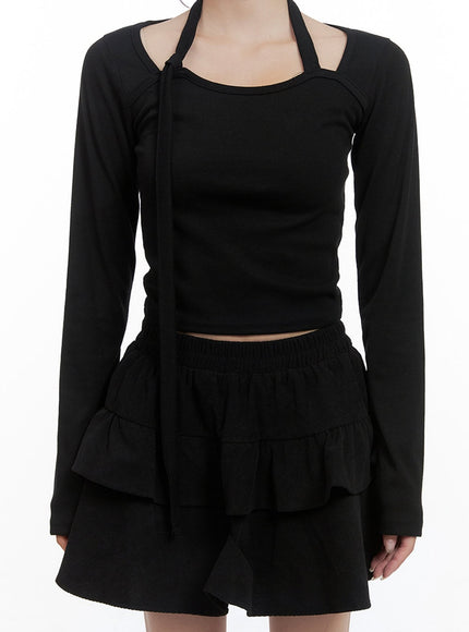 sleek-strap-slim-long-sleeve-crop-top-cs430