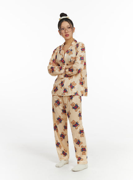 teddy-graphic-buttoned-pajama-set-if421