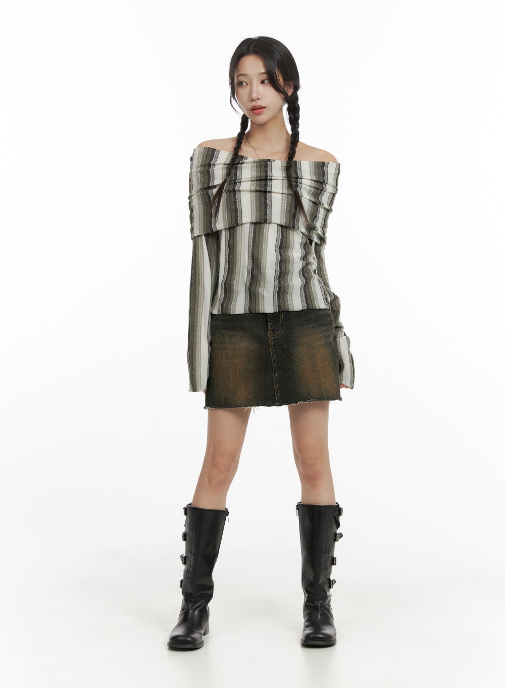 striped-off-shoulder-long-sleeve-cm427