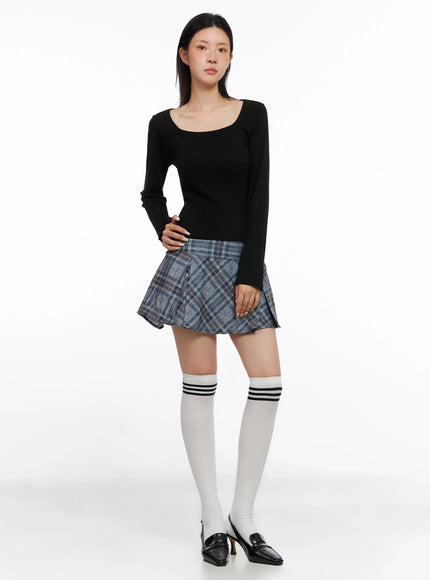 checkered-pleated-mini-skirt-is508