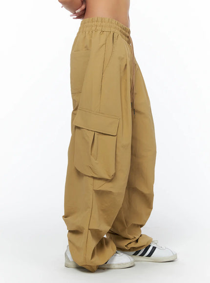 wide-leg-parachute-style-pants-ca517