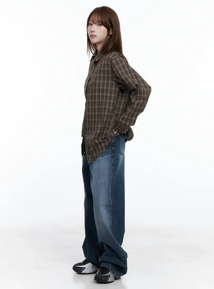 Oversized Plaid Button-Up Shirt CS501