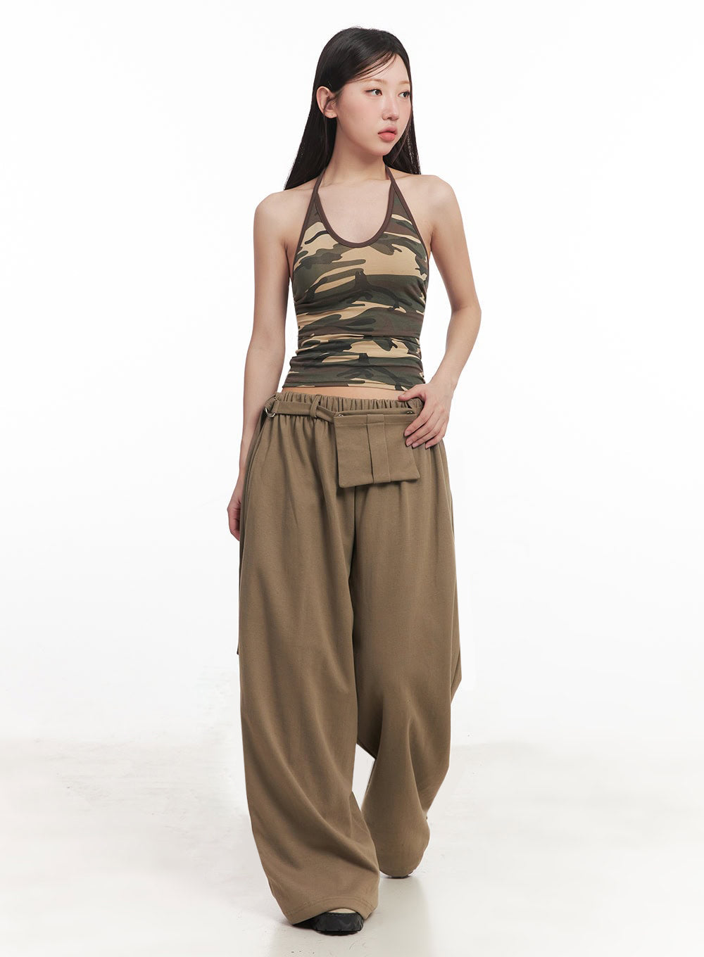 pintuck-belt-wide-leg-sweatpants-im528