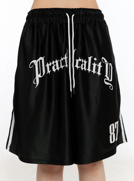 oversized-graphic-bermuda-shorts-ca508