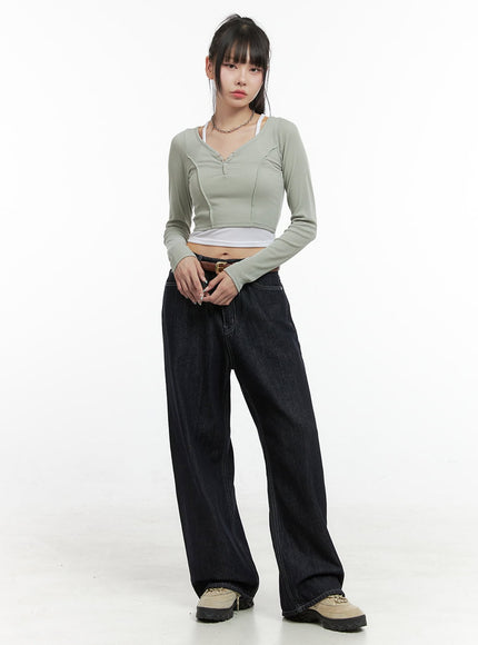 ribbed-button-v-neck-crop-top-os410