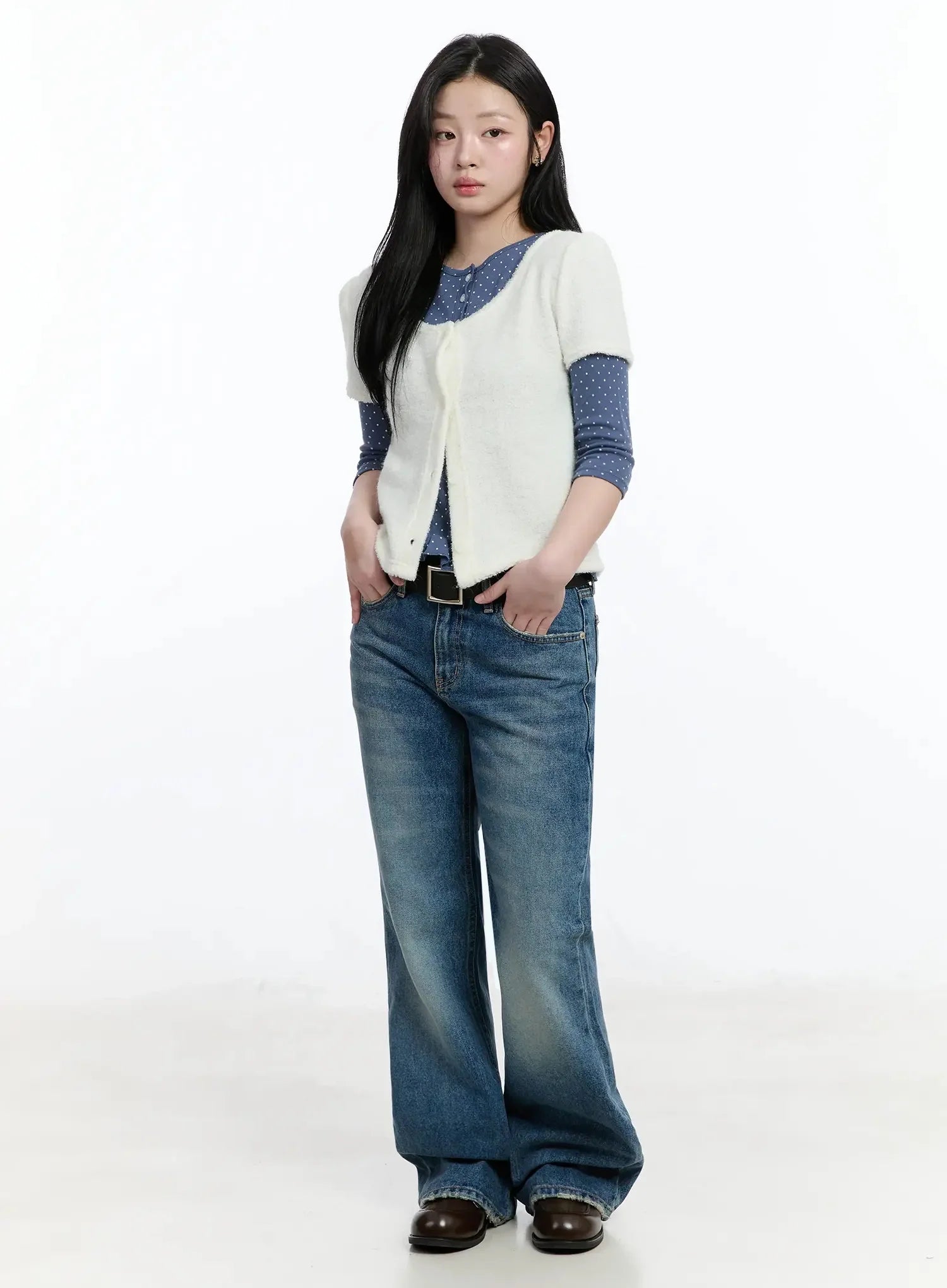 layia-loose-fit-flared-bootcut-jeans-im513