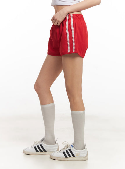 lace-trim-striped-shorts-ca514