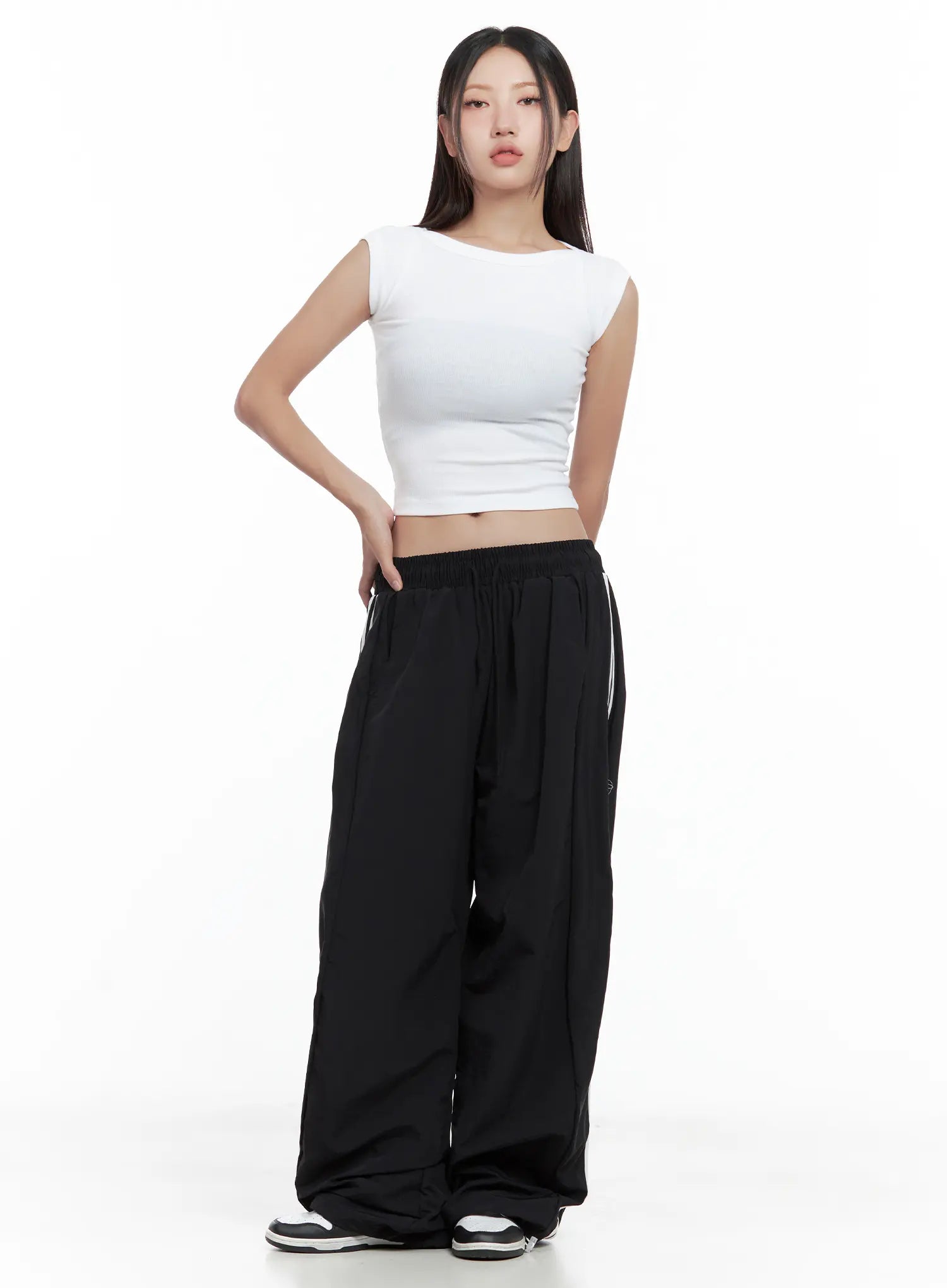 striped-wide-leg-nylon-track-pants-cl509