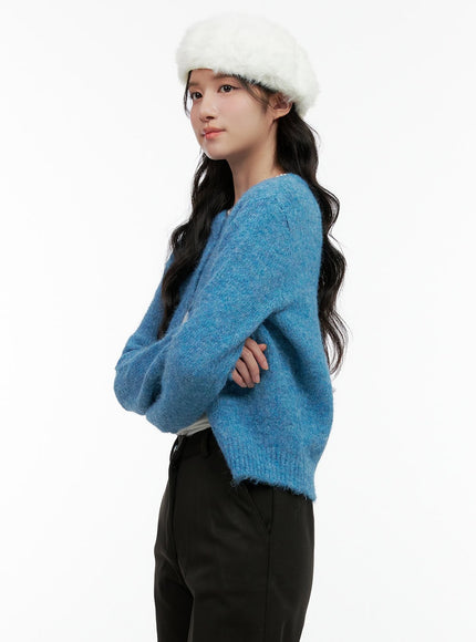 cozy-faux-fur-beret-on404