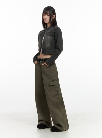 pocketed-solid-cargo-pants-io430