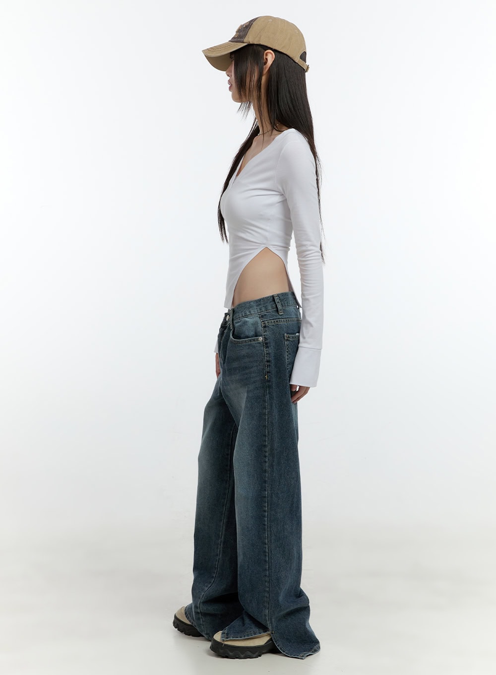 donna-washed-wide-leg-jeans-cf507
