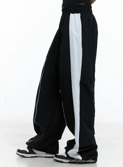 Contrast Stripe Nylon Track pants CS505