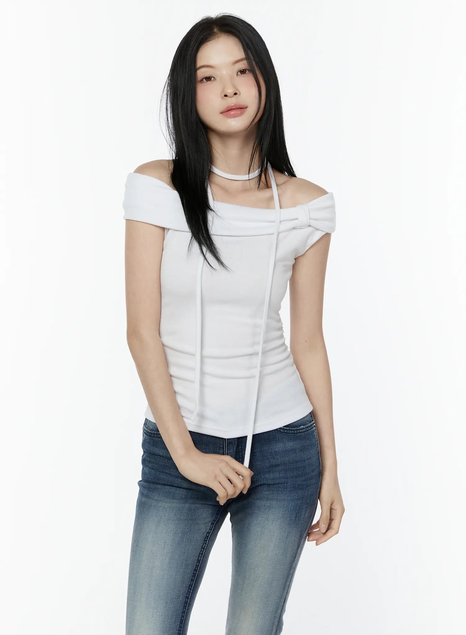 tie-detail-off-shoulder-top-iu505