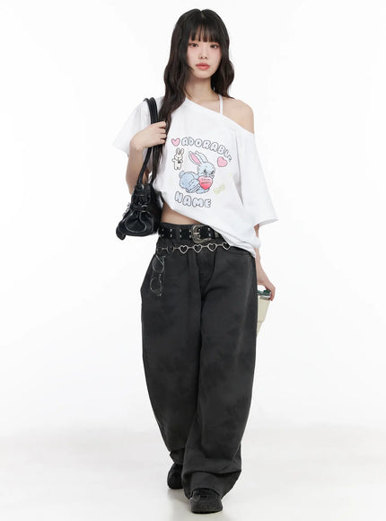 graphic-bunny-off-shoulder-top-cm526