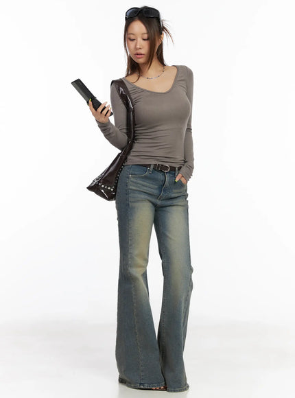 V-Neck Ruched Long Sleeve Top CM520