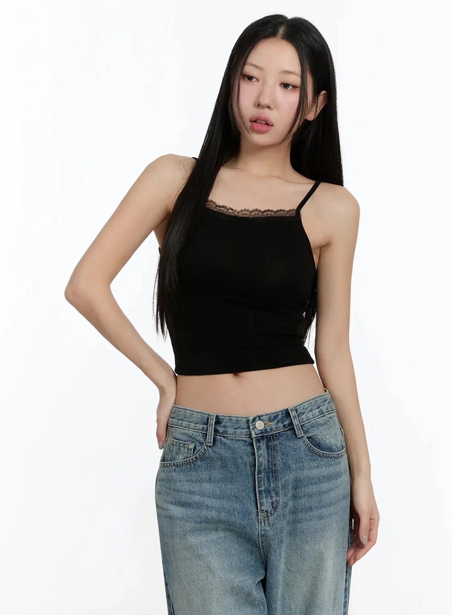 lace-cropped-tank-top-im509