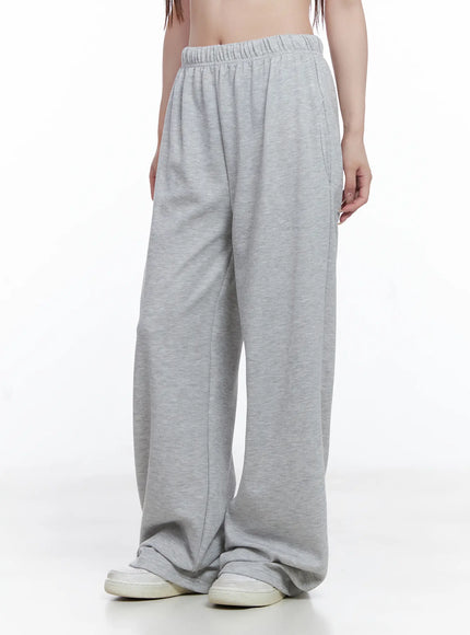 comfort-fit-wide-sweatpants-cg529