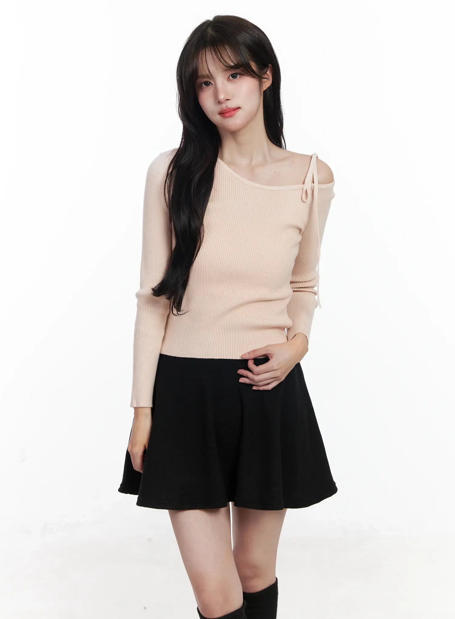 ribbon-off-shoulder-knit-top-ij529