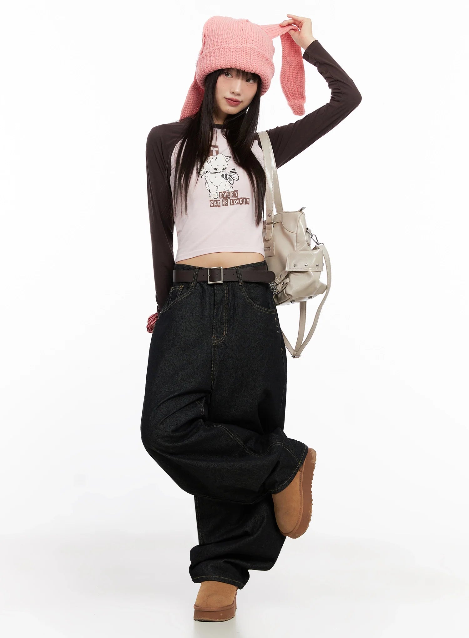 cat-graphic-raglan-top-in503