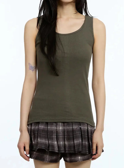 basic-slim-fit-tank-top-iu524