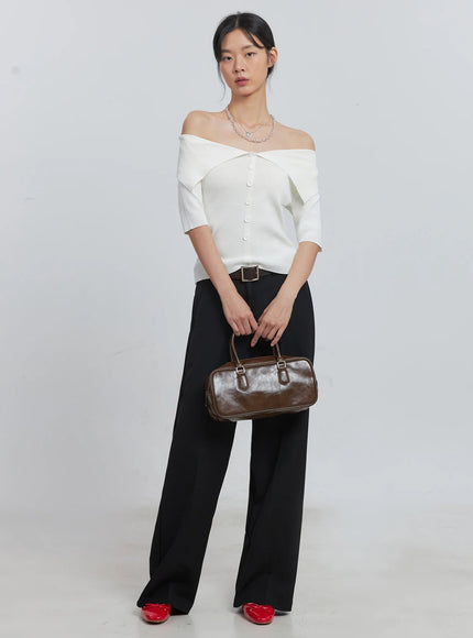 off-shoulder-buttoned-tee-iu512