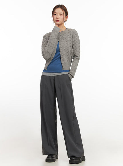 cable-knit-buttoned-cardigan-im524