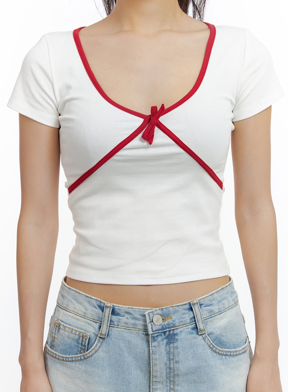 ribbon-charm-crop-top-cl410