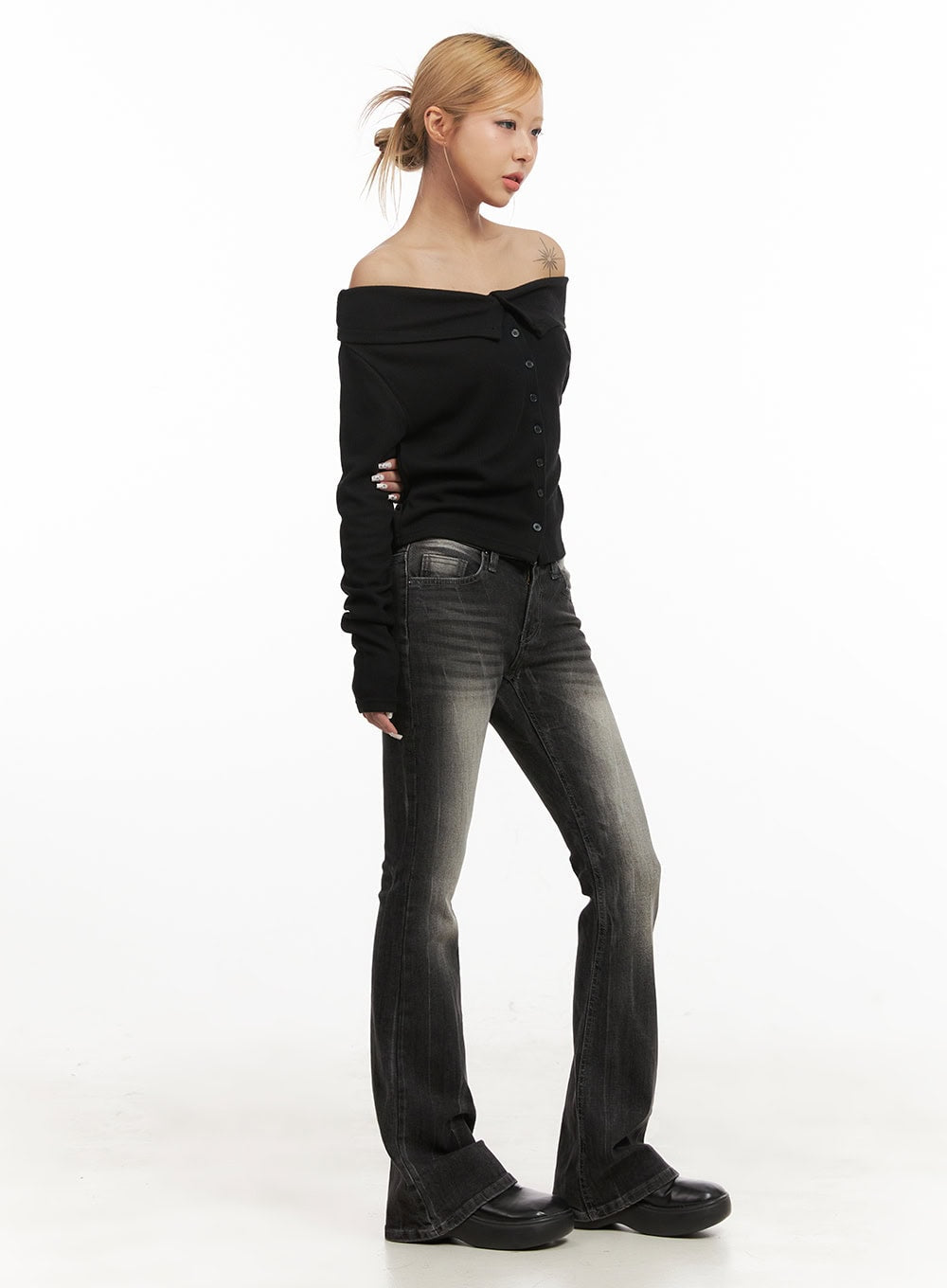 georgina-low-rise-flared-jeans-cj507