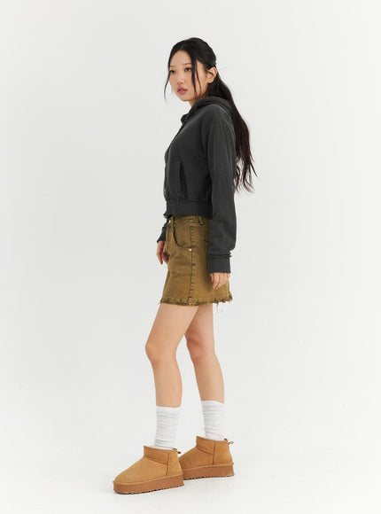 washed-destroyed-denim-mini-skirt-cn303