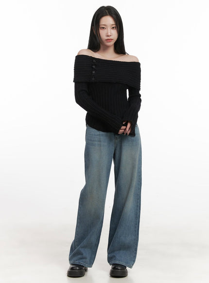 Off-Shoulder Buttoned Sweater CJ517