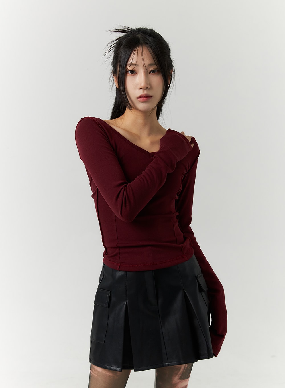 open-back-cut-out-knit-top-cn317