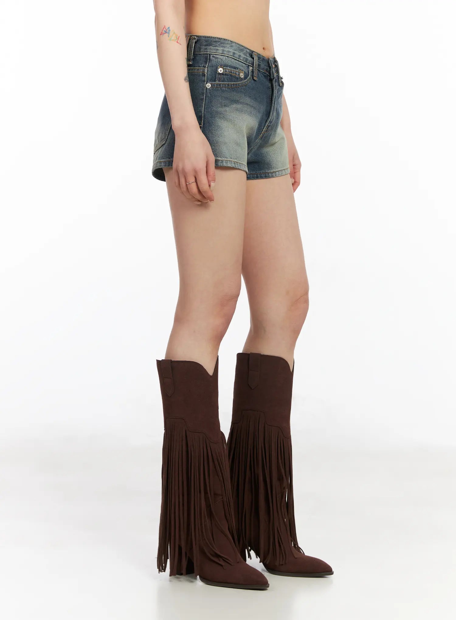 Low Rise Vintage Wash Denim Shorts CM517