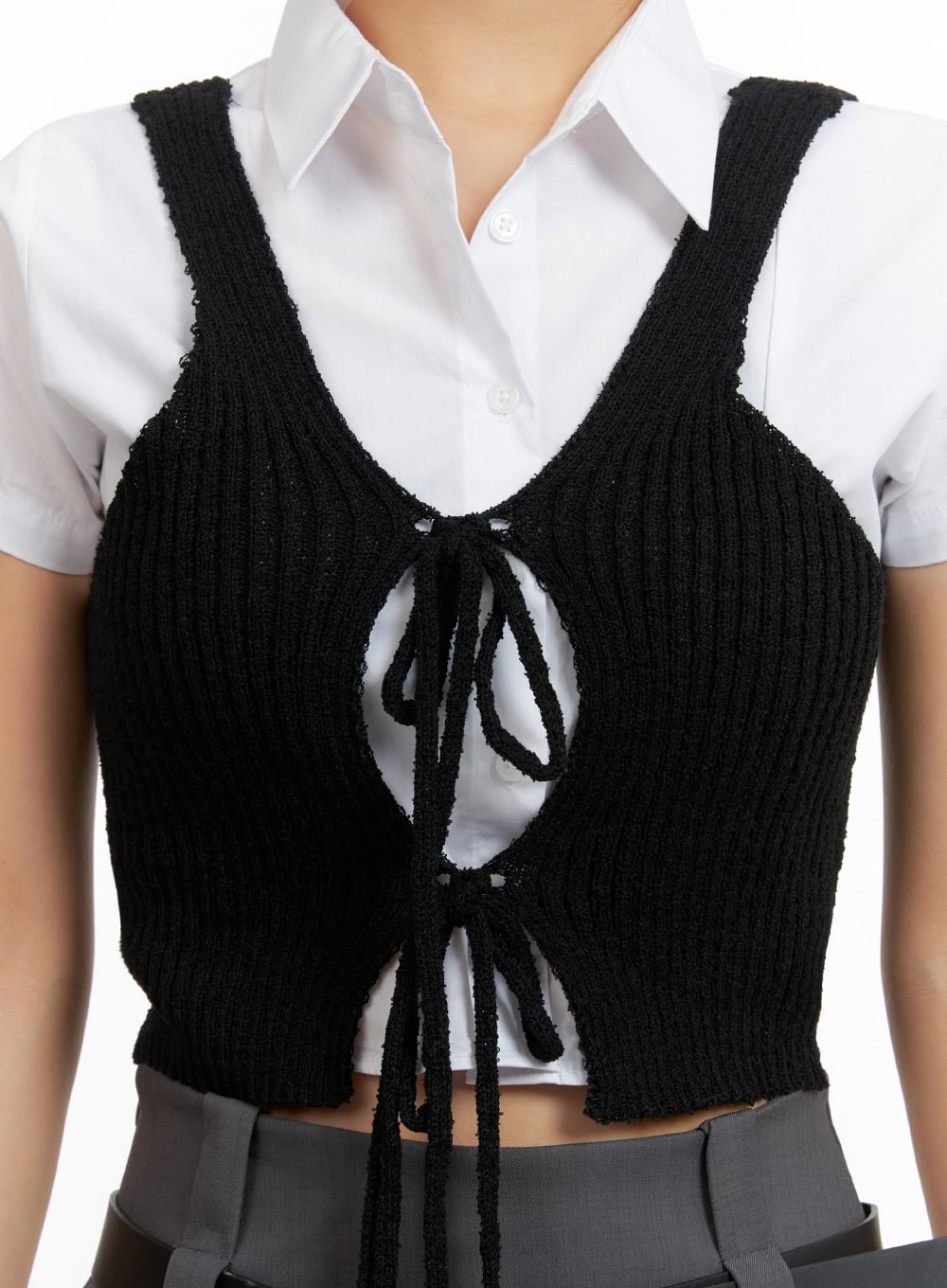ribbon-cutout-knit-vest-ou407
