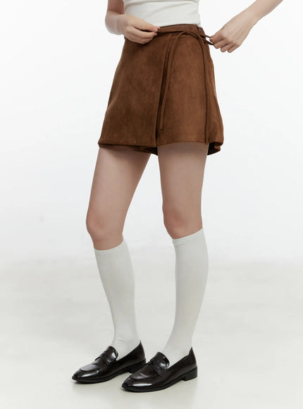suede-wrap-mini-skort-f502