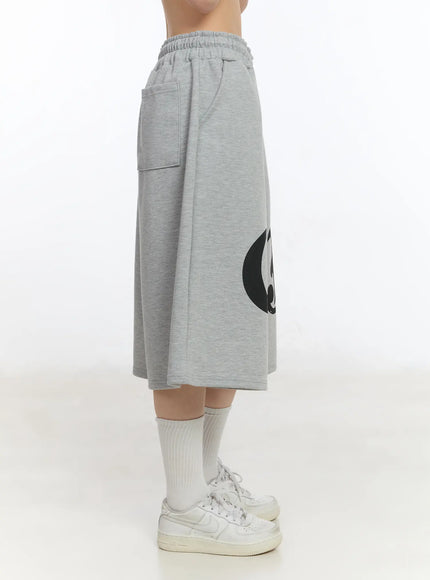 Gothic Lettering Oversized Shorts CA506