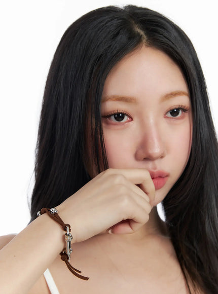 vintage-two-way-leather-bracelet-cj515