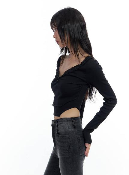 v-neck-ruffle-slim-fit-crop-top-cs420