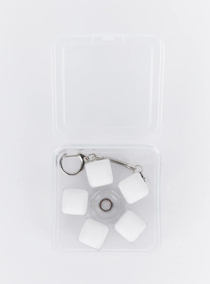 pebble-5-keycap-keychain-ia524