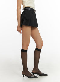 pleated-mini-skirt-with-belt-ia417